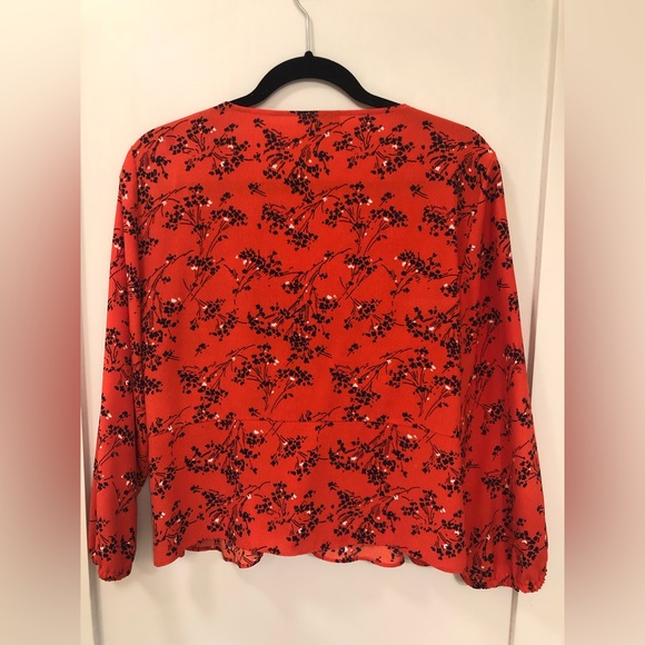 TopShop red peplum tie front style top - Picture 4 of 7